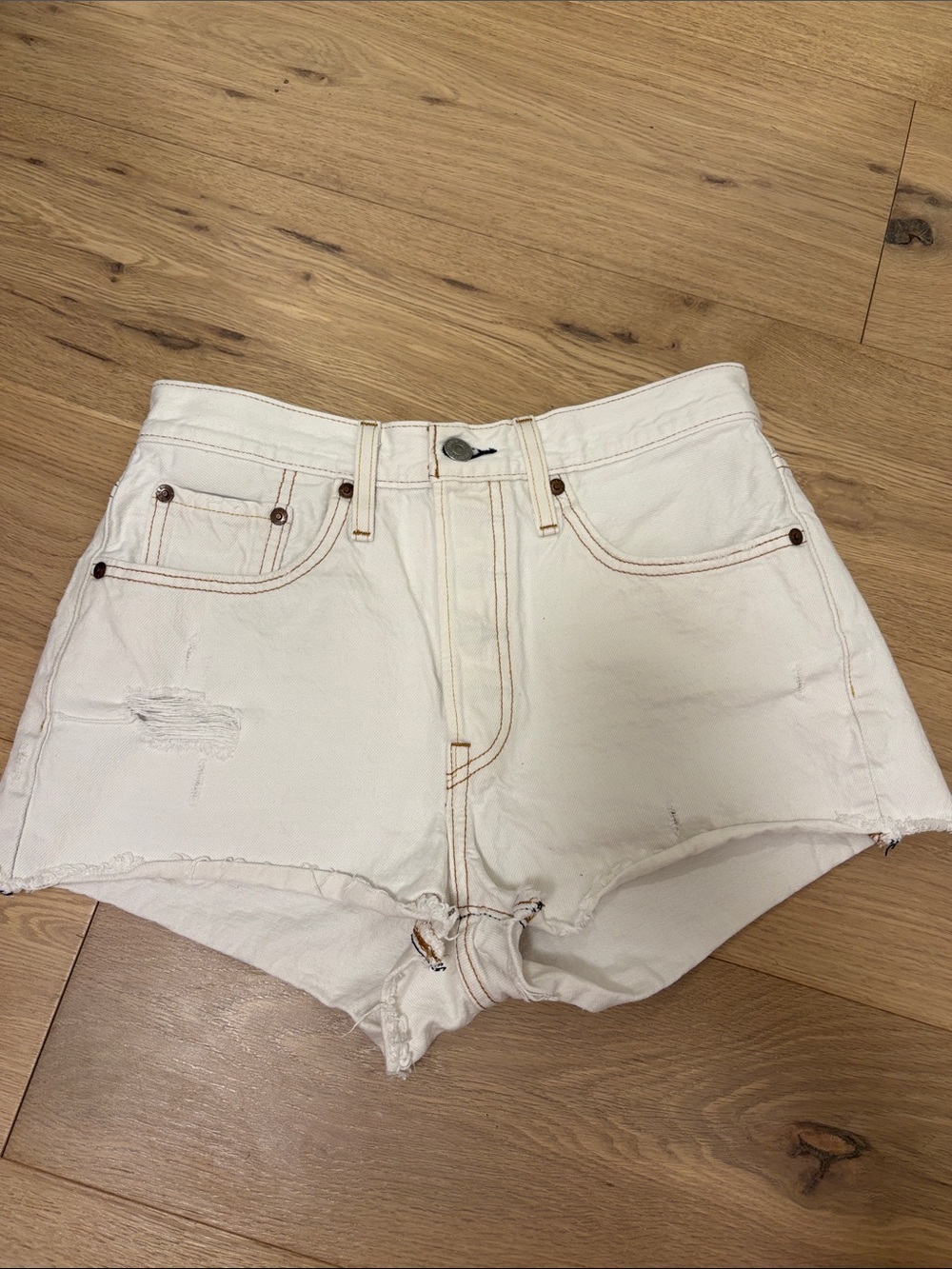 Levi’s White High-Rise Distressed Women's Denim Shorts